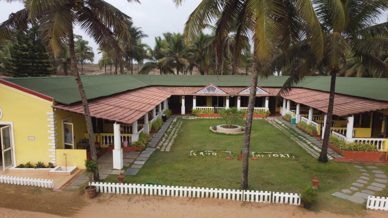 C Roque Beach Resort Colva Luaran gambar