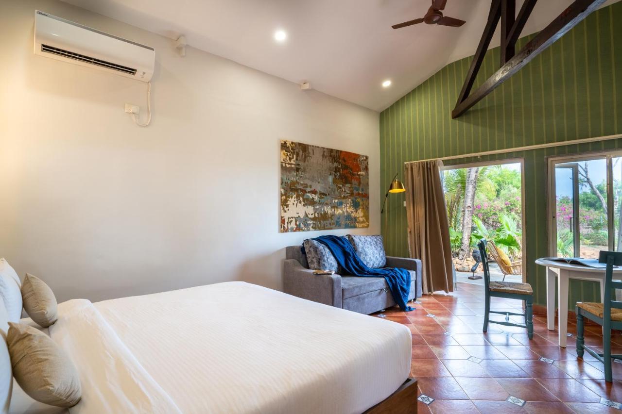 C Roque Beach Resort Colva Luaran gambar