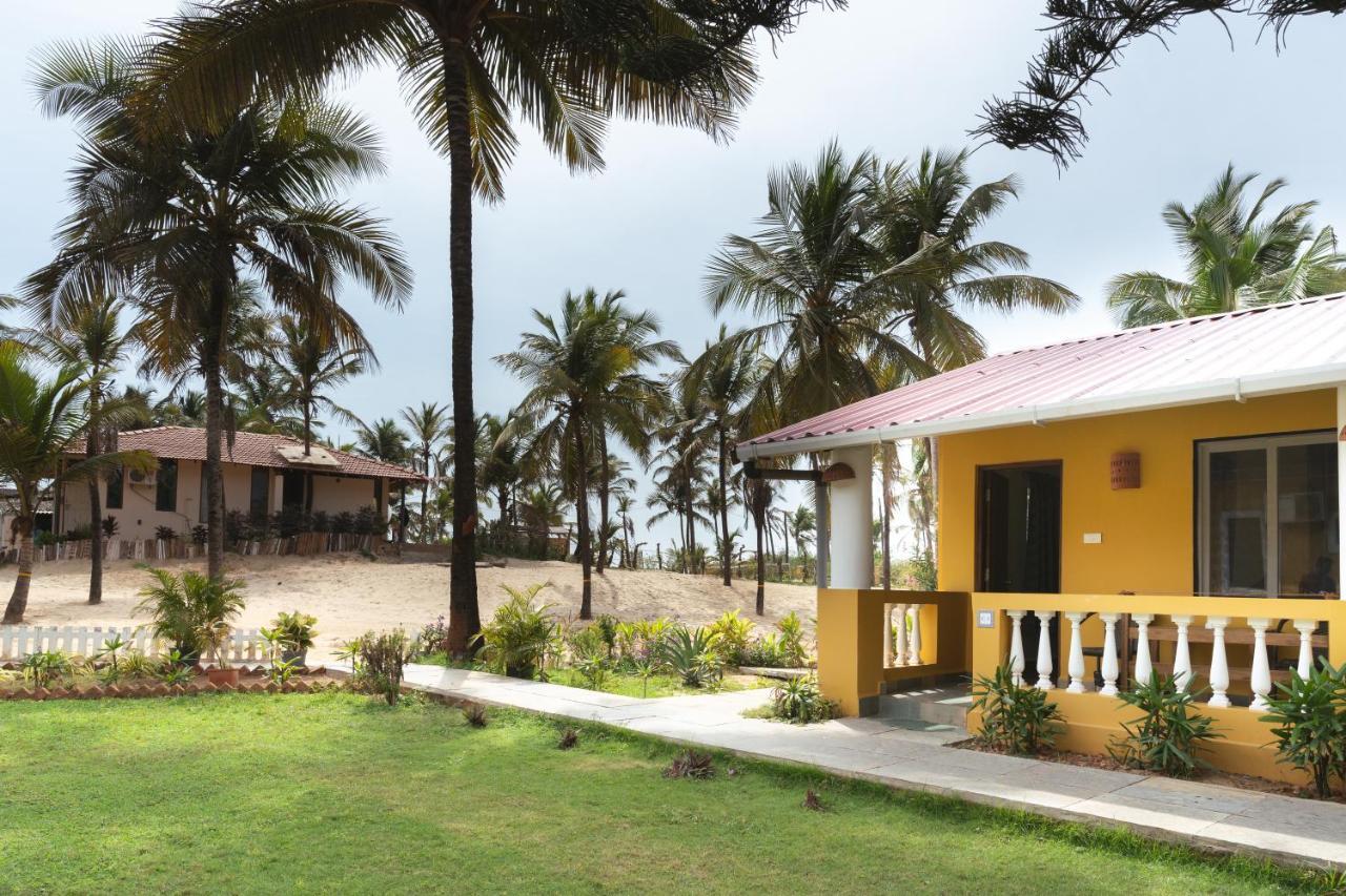 C Roque Beach Resort Colva Luaran gambar