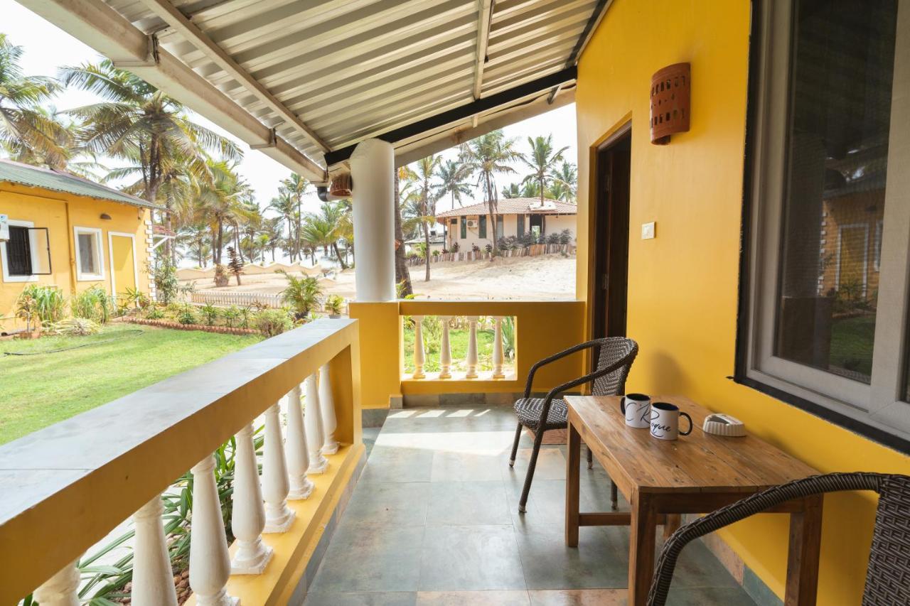 C Roque Beach Resort Colva Luaran gambar
