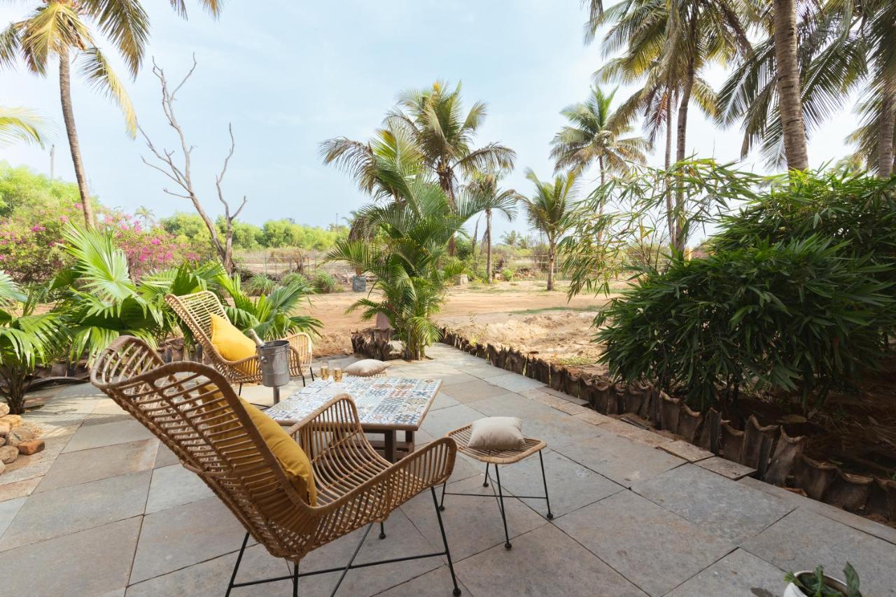 C Roque Beach Resort Colva Luaran gambar