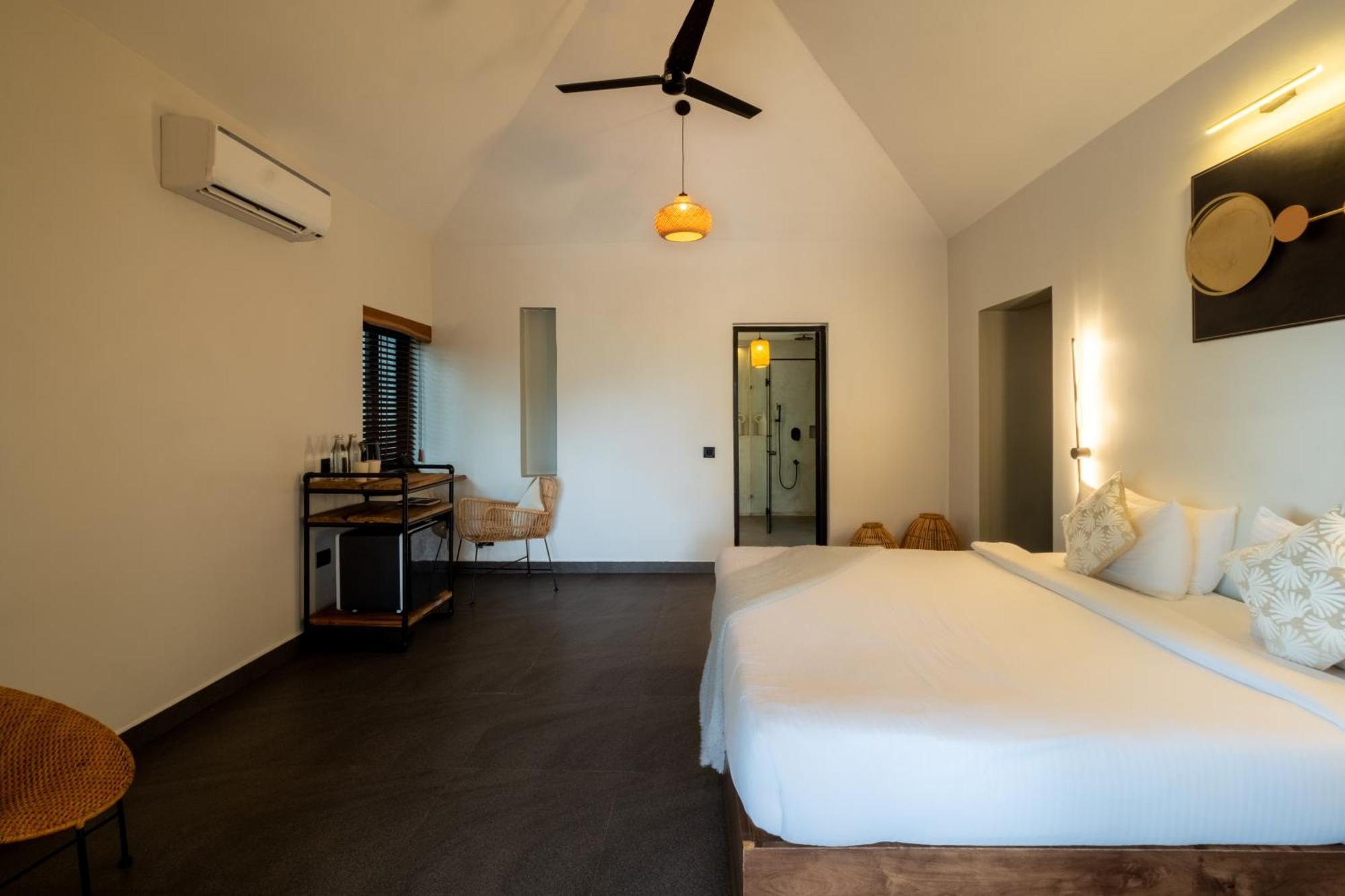 C Roque Beach Resort Colva Luaran gambar