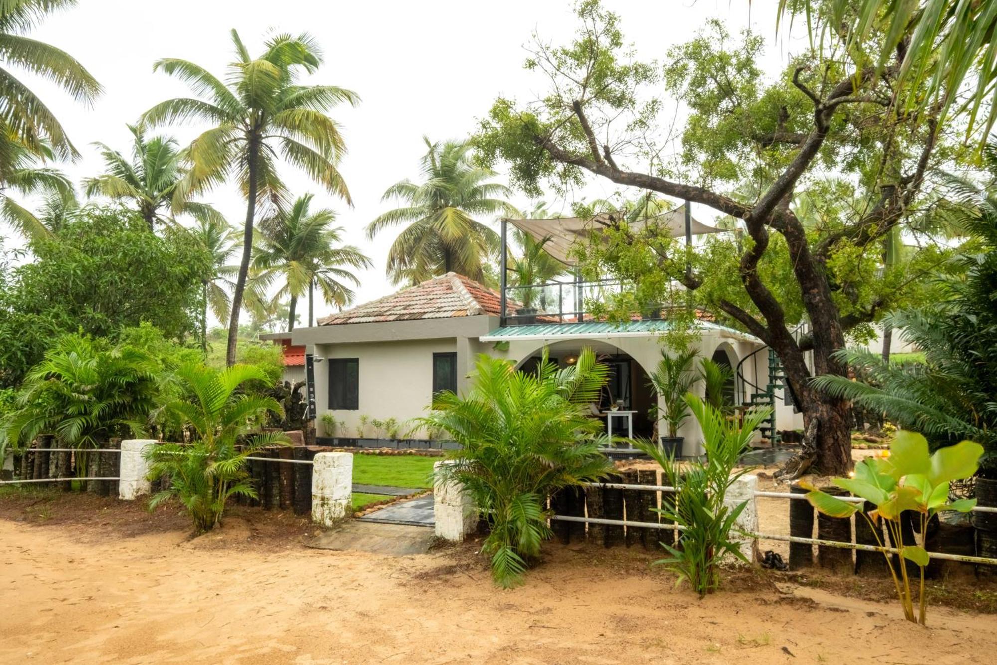 C Roque Beach Resort Colva Luaran gambar